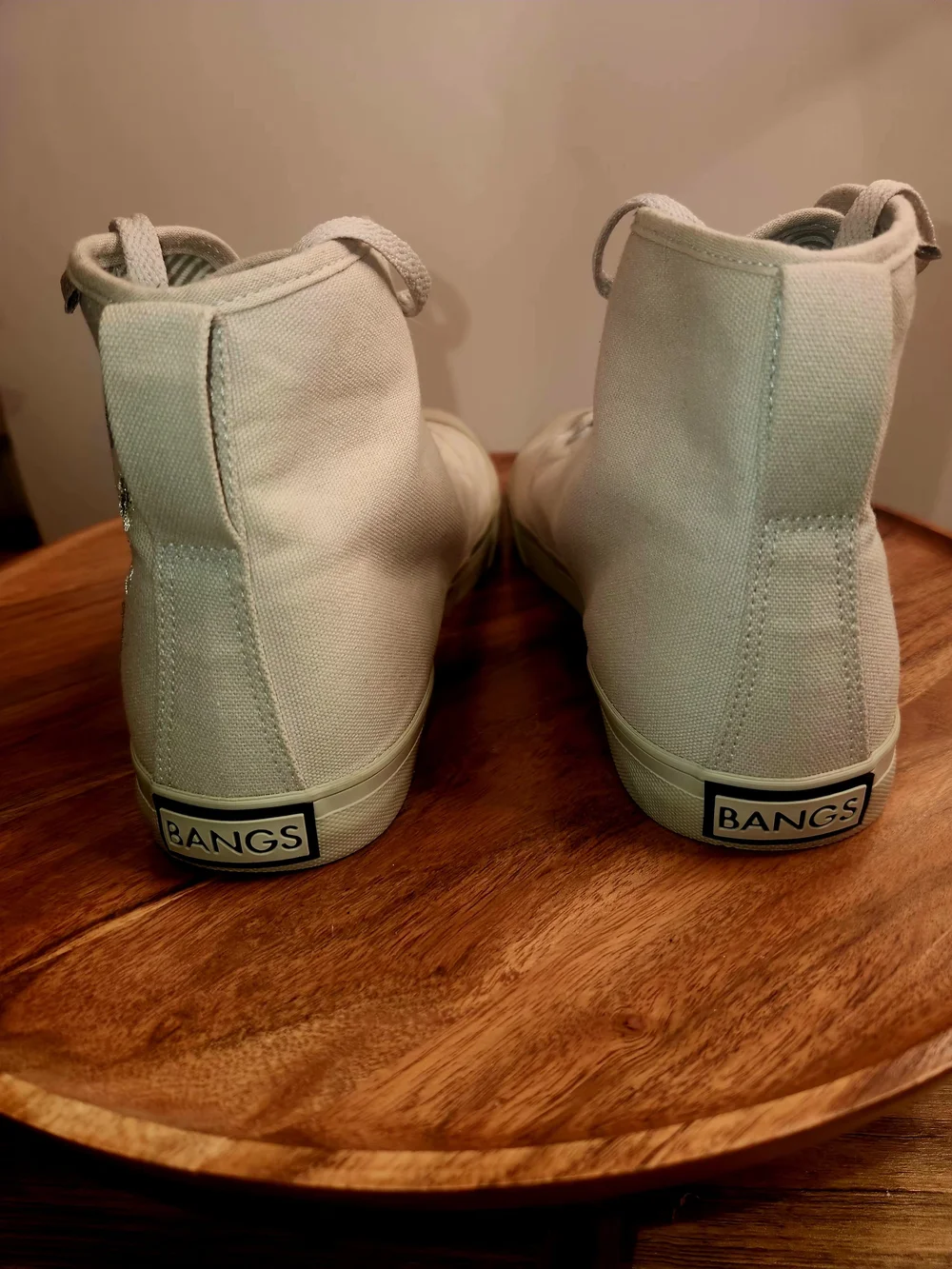 BANGS Shoes London Fog Embroidered Wildflower High Tops US Sz Men’s 8.5 / Wom 10